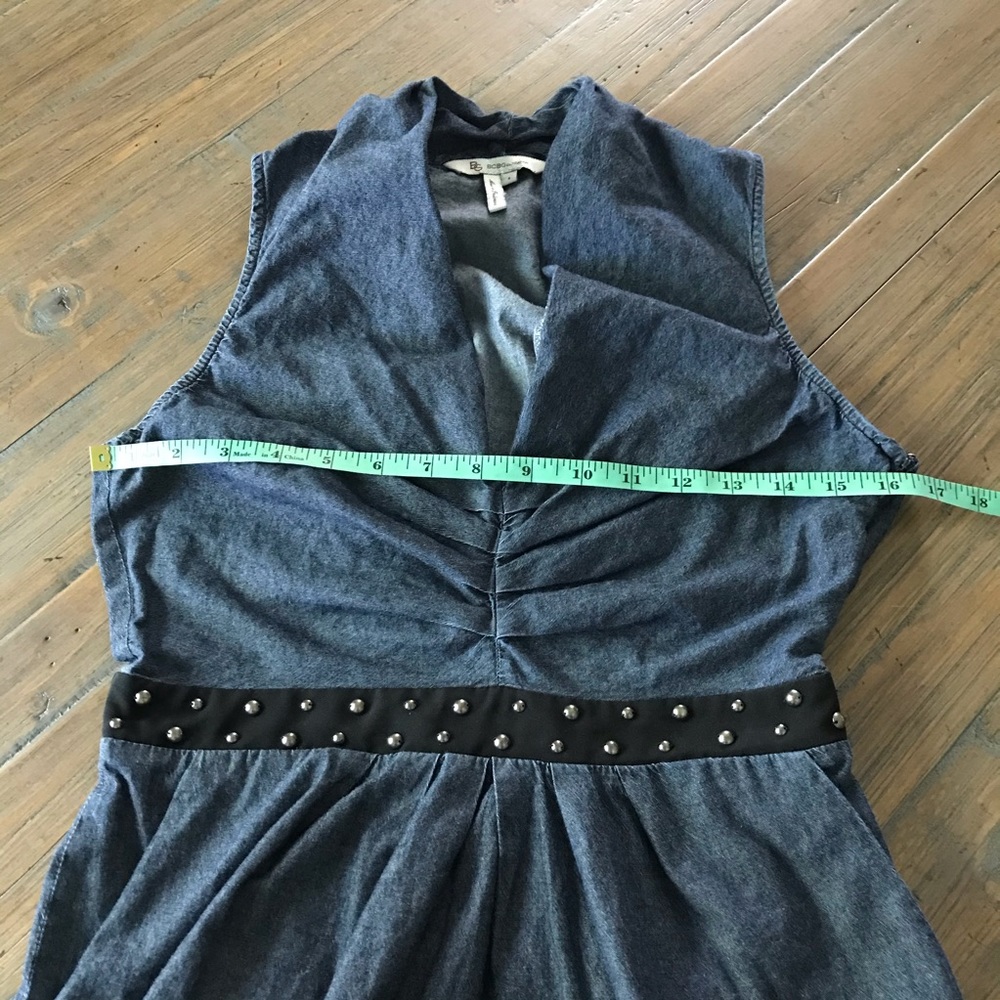 BCBGeneration size 4 sleeveless chambray dress - Picture 13 of 16